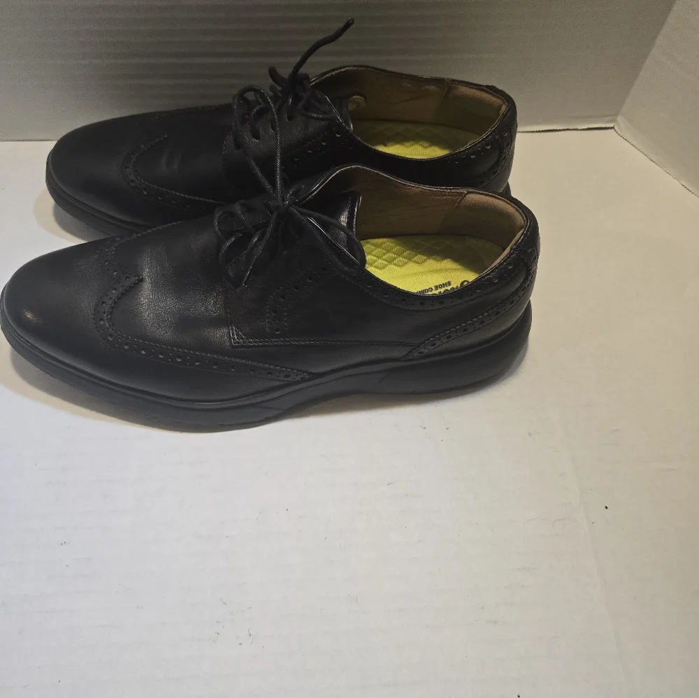 Men‎ casual shoes